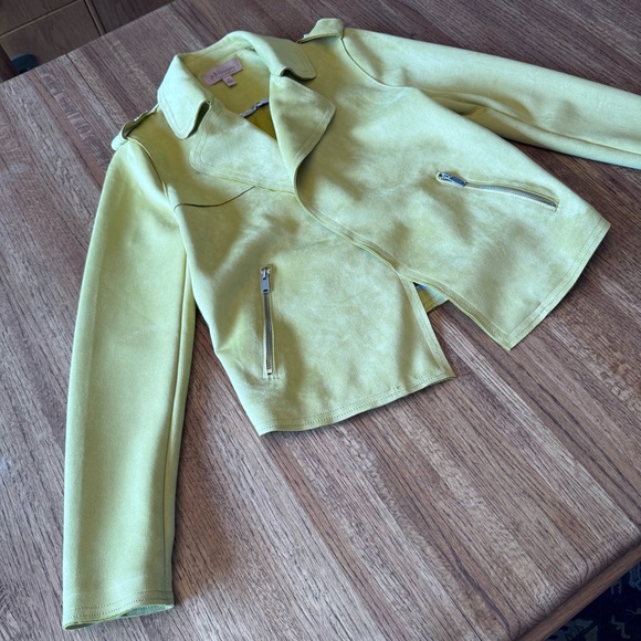 Philosophy Jackets & Blazers - Philosophy Women’s Sz S Mustard Yellow Open Front Faux Leather Jacket Moto Style